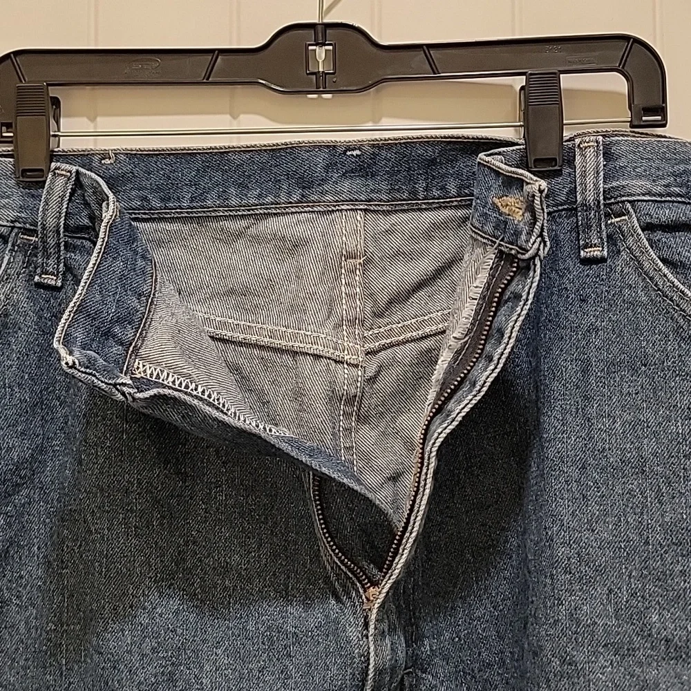 Wrangler Blue Jean Shorts Classic Style Size 44 - Picture 3 of 8